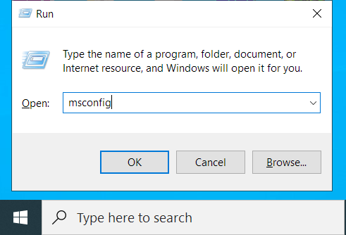 Escriba msconfig en la consola Ejecutar.