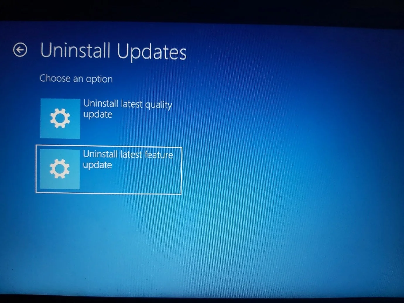 Wie deinstalliere ich das neueste Feature-Update unter Windows 11?