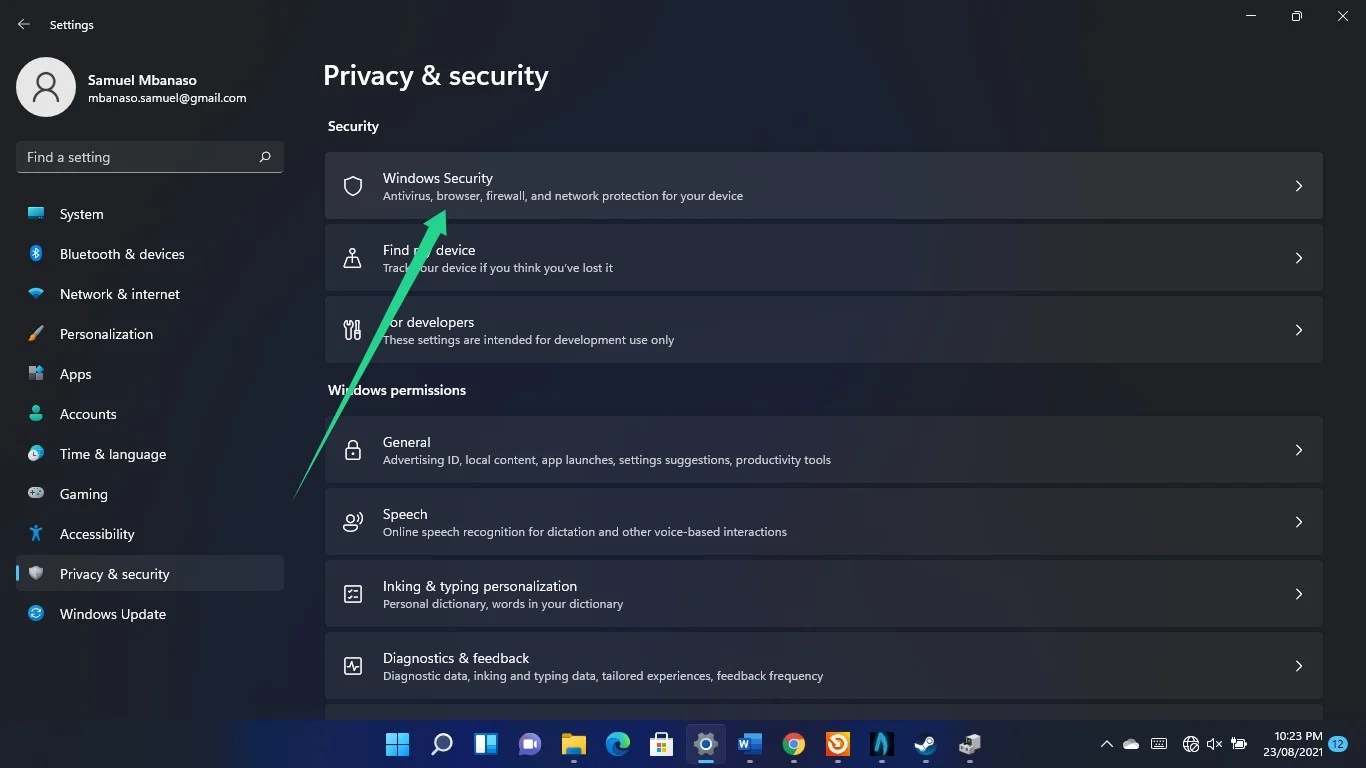 انقر فوق Windows Security على الجانب الأيمن من النافذة (الجزء الأيسر)