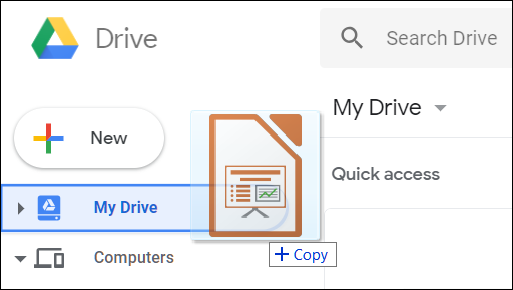 قم بسحب ملف PowerPoint وإفلاته مباشرة في Google Drive.