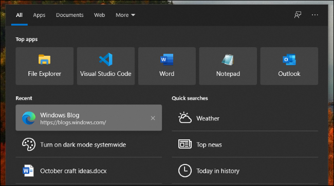 Modalità oscura e voci della cronologia nell'interfaccia di ricerca di Windows 10.