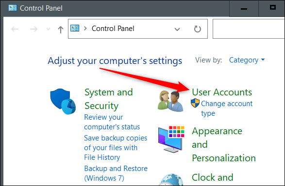 單擊控制面板中的“用戶帳戶”。