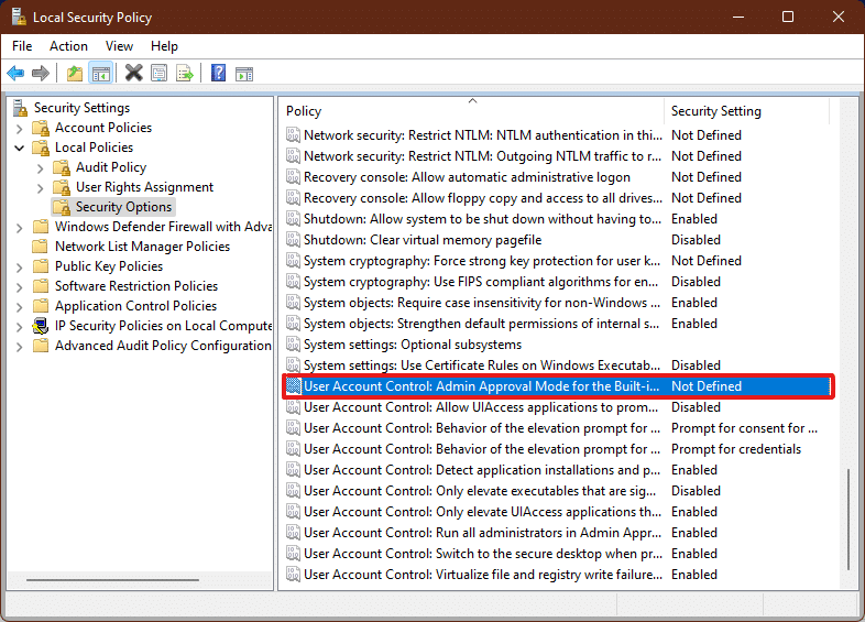 faceți dublu clic pe Control cont utilizator Rulați toți administratorii în politica Mod de aprobare admin în fereastra Politică de securitate locală Windows 11