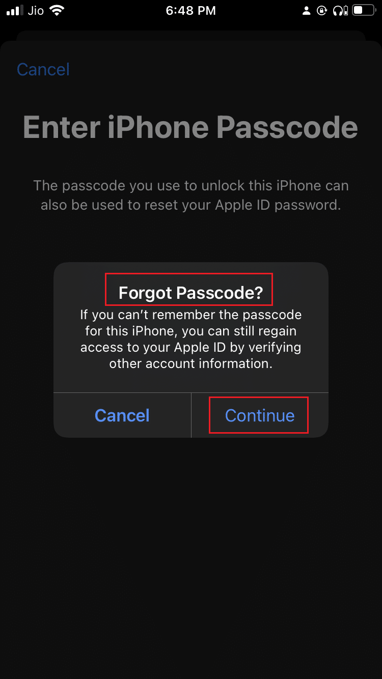 iPhone의 Forgot Passcode 팝업에서 계속을 탭합니다.