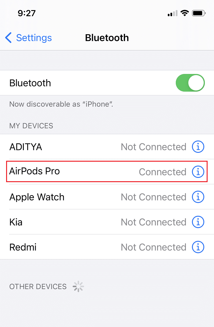 斷開藍牙設備。修復 AirPods 只在一隻耳朵裡播放