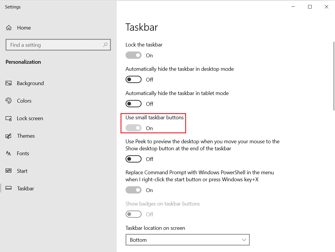 Schalten Sie den Toggle ein, um kleine Tasbar-Tasten zu verwenden. So erstellen Sie einen minimalistischen Desktop unter Windows 10