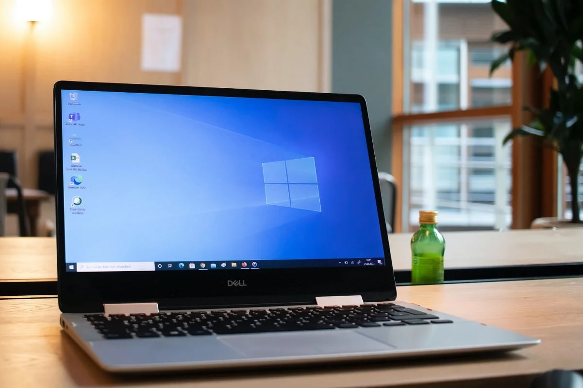 Come creare desktop minimalista su Windows 10