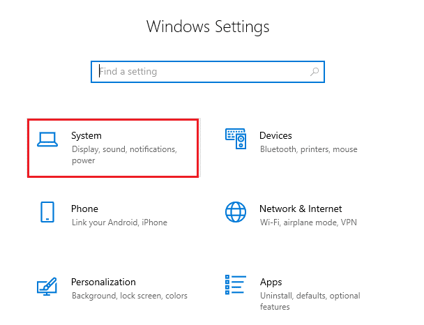 Página de configuración de Windows. Sistema resaltado. Solucionar el error de actualización de Windows 10 0x8007000d