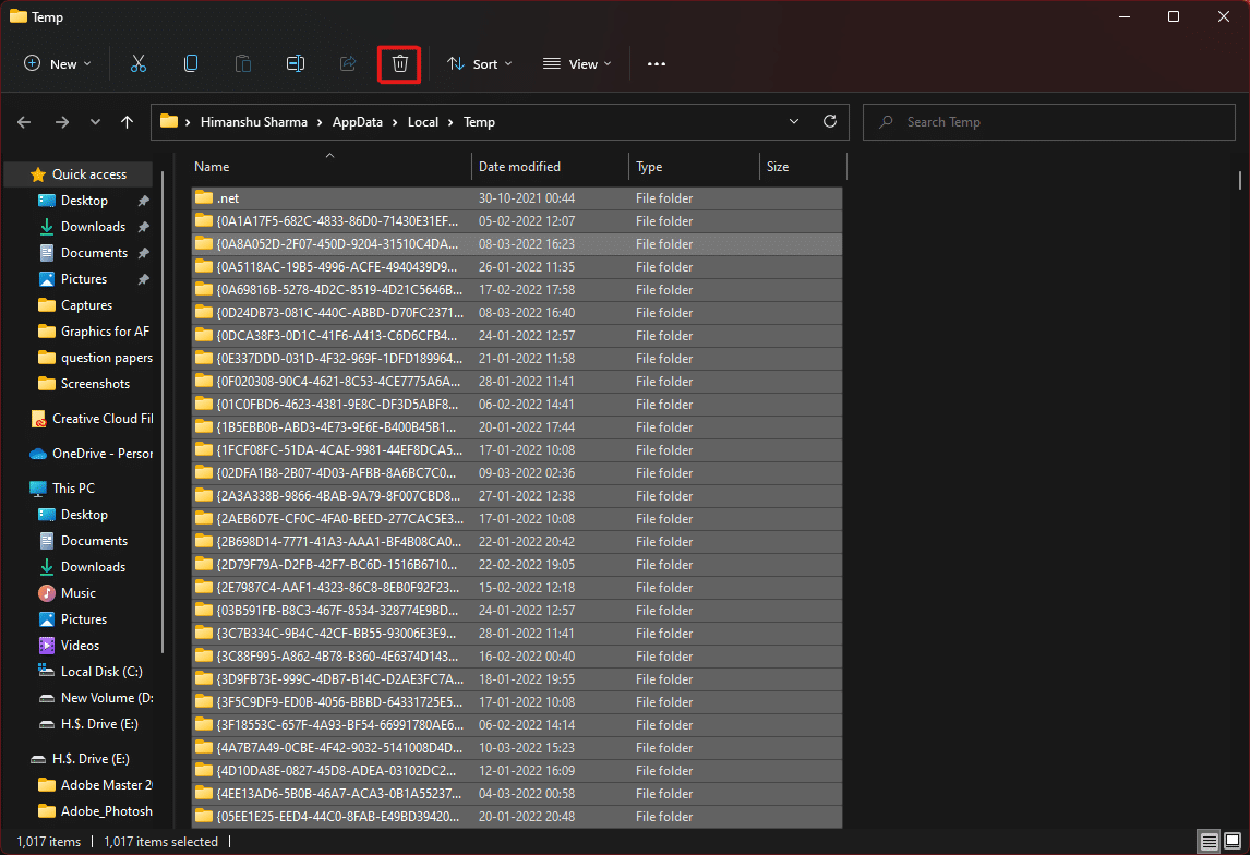 临时文件文件夹将打开。按 Ctrl + A 组合键以选择所有文件，然后单击顶部窗格中的删除选项以删除选定的文件