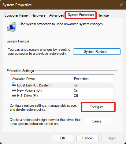 Cliquez sur l'onglet Protection du système dans la fenêtre Propriétés système. Cliquez ensuite sur l'option Configurer dans la section Paramètres de protection | suppression de la mémoire cache