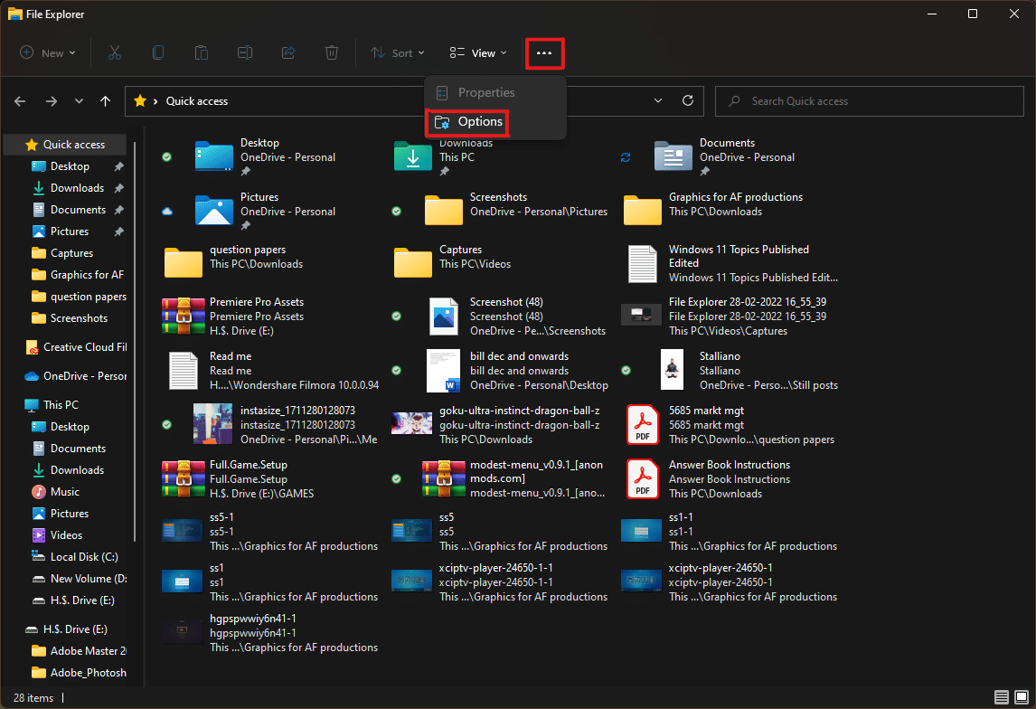 În fereastra File Explorer, faceți clic pe pictograma cu trei puncte, apoi pe Opțiuni așa cum este descris.