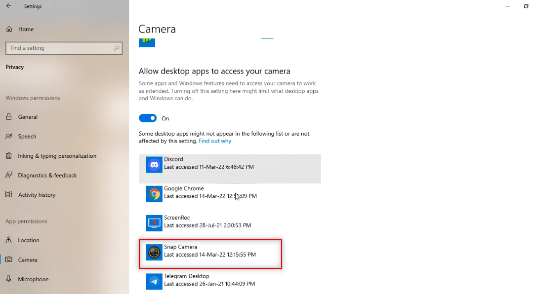 Role para baixo para encontrar o aplicativo Snap Camera na categoria Permitir que aplicativos da área de trabalho acessem sua câmera