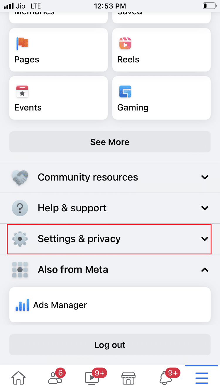 appuyez sur l'option Paramètres et confidentialité dans l'application Facebook iOS