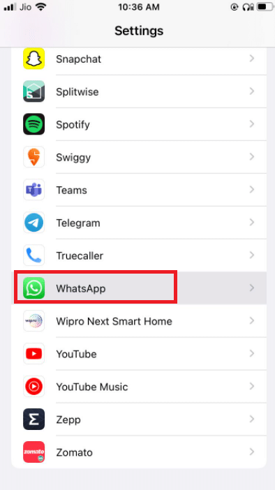 Selecione WhatsApp no ​​menu