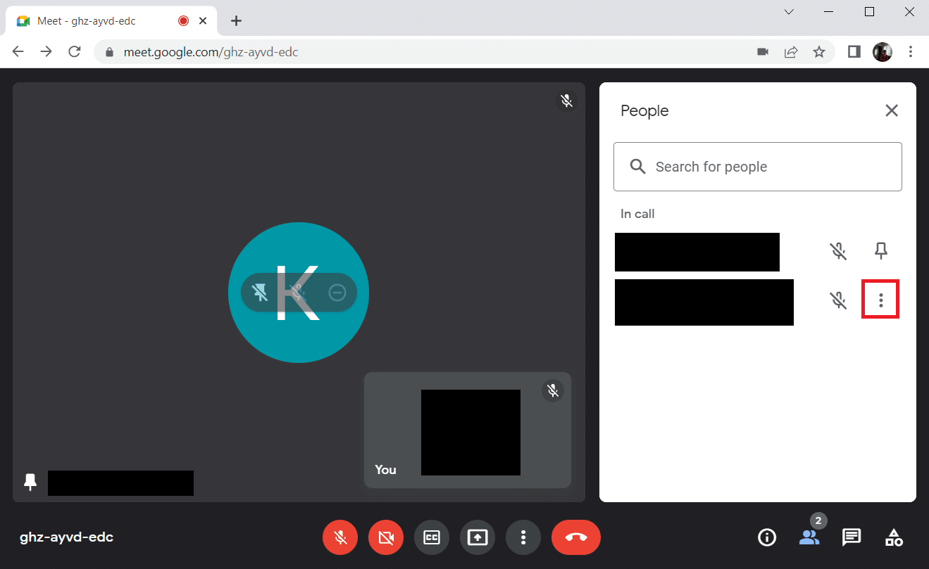 Selecione os três pontos verticais do participante. Como corrigir a extensão de exibição de grade do Google Meet