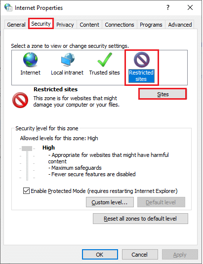 Wechseln Sie nun zur Registerkarte Sicherheit und klicken Sie dann auf die Option Eingeschränkte Sites, gefolgt von der Schaltfläche Sites. So entsperren Sie Websites in Chrome