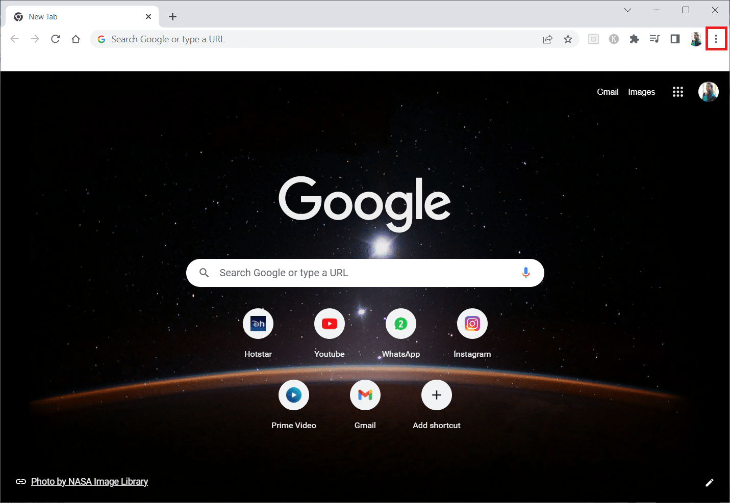 Abra o Google Chrome e clique nos três pontos verticais