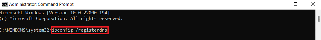 Prompt de comando executando ipconfig /registerdns