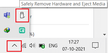 temukan ikon Safely Remove Hardware di Taskbar