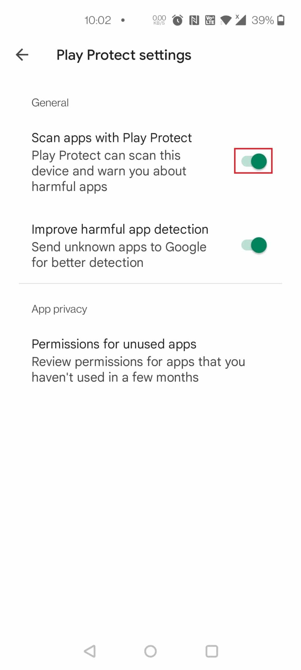 Attiva l'interruttore per l'opzione Scansiona app con Play Protect