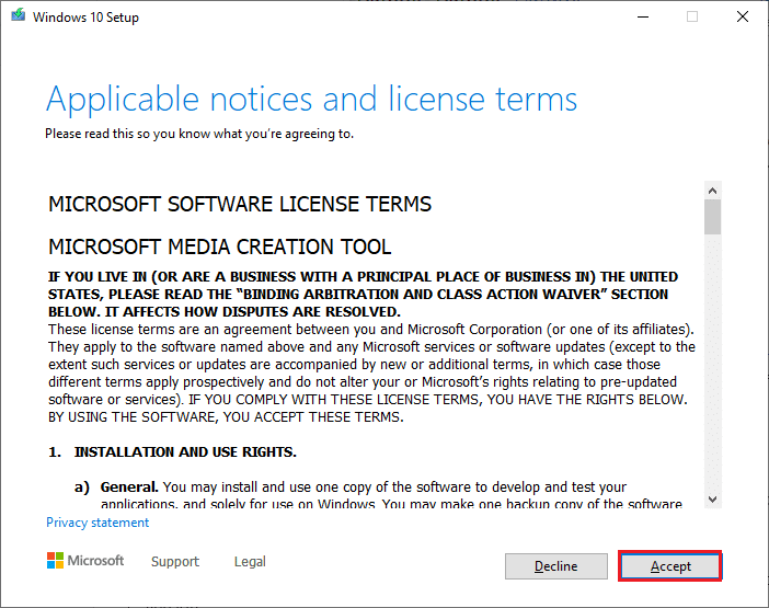 faceți clic pe butonul Accept în fereastra de configurare Windows 10