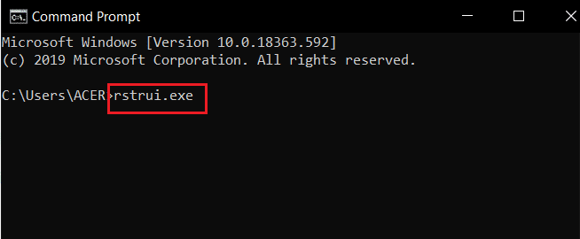 rstrui.exe komutu