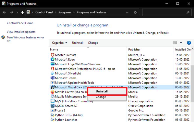 Clique com o botão direito do mouse em todos os programas do Microsoft Visual C++ Runtime, exceto 2010 e 2012, e selecione Desinstalar