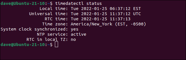 使用狀態運算符的 timedatectl 命令的輸出