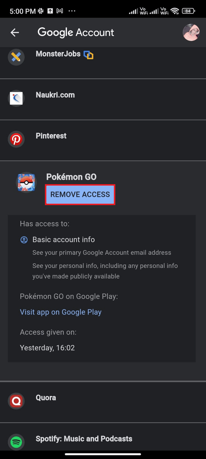 ตอนนี้เลื่อนลงไปที่หน้าจอถัดไปแล้วแตะ REMOVE ACCESS ที่เกี่ยวข้องกับ Pokemon Go แก้ไขการซิงค์การผจญภัยของ Pokemon Go ไม่ทำงาน