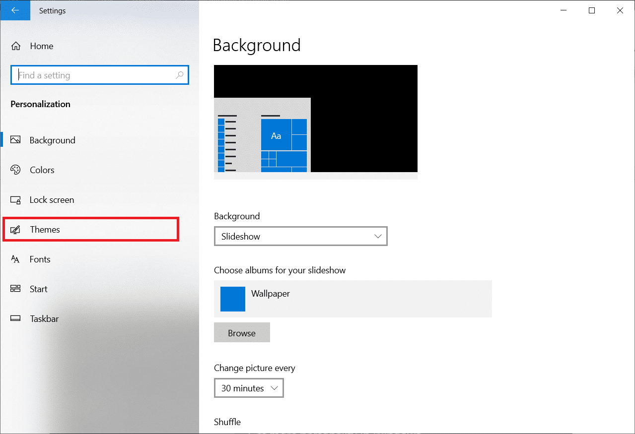 fare clic su Temi nel riquadro di sinistra. Risolto il problema con il tema scuro di Esplora file che non funziona su Windows 10