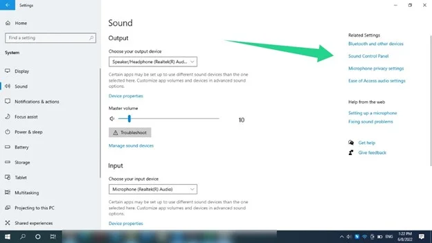 Su audio podría estar tartamudeando porque Windows o una aplicación de terceros pueden estar intentando y fallando en mejorar su sonido