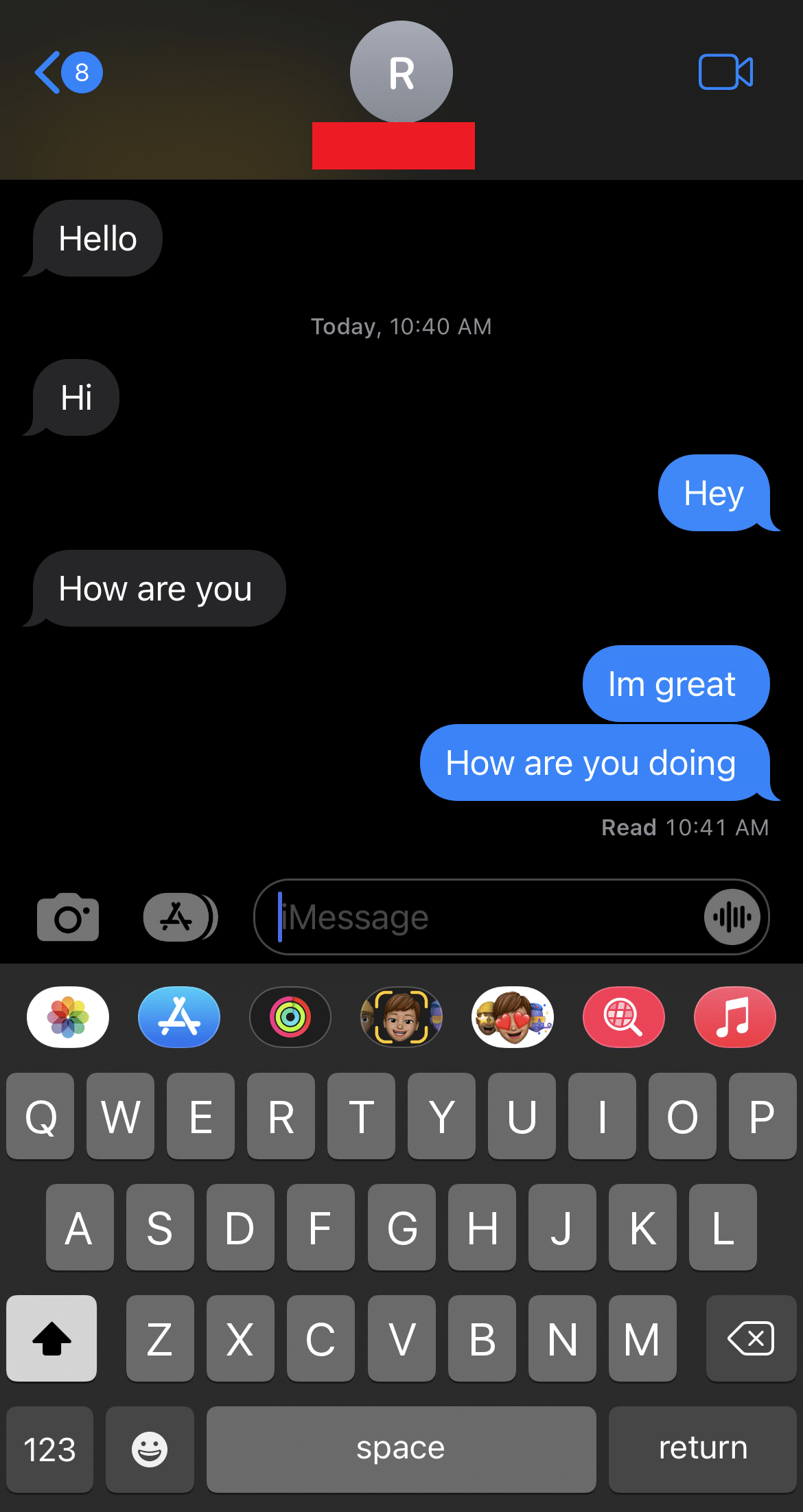 Откройте чат iMessage.