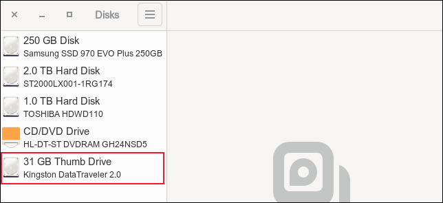 GNOME 磁盘中列出的 USB 驱动器