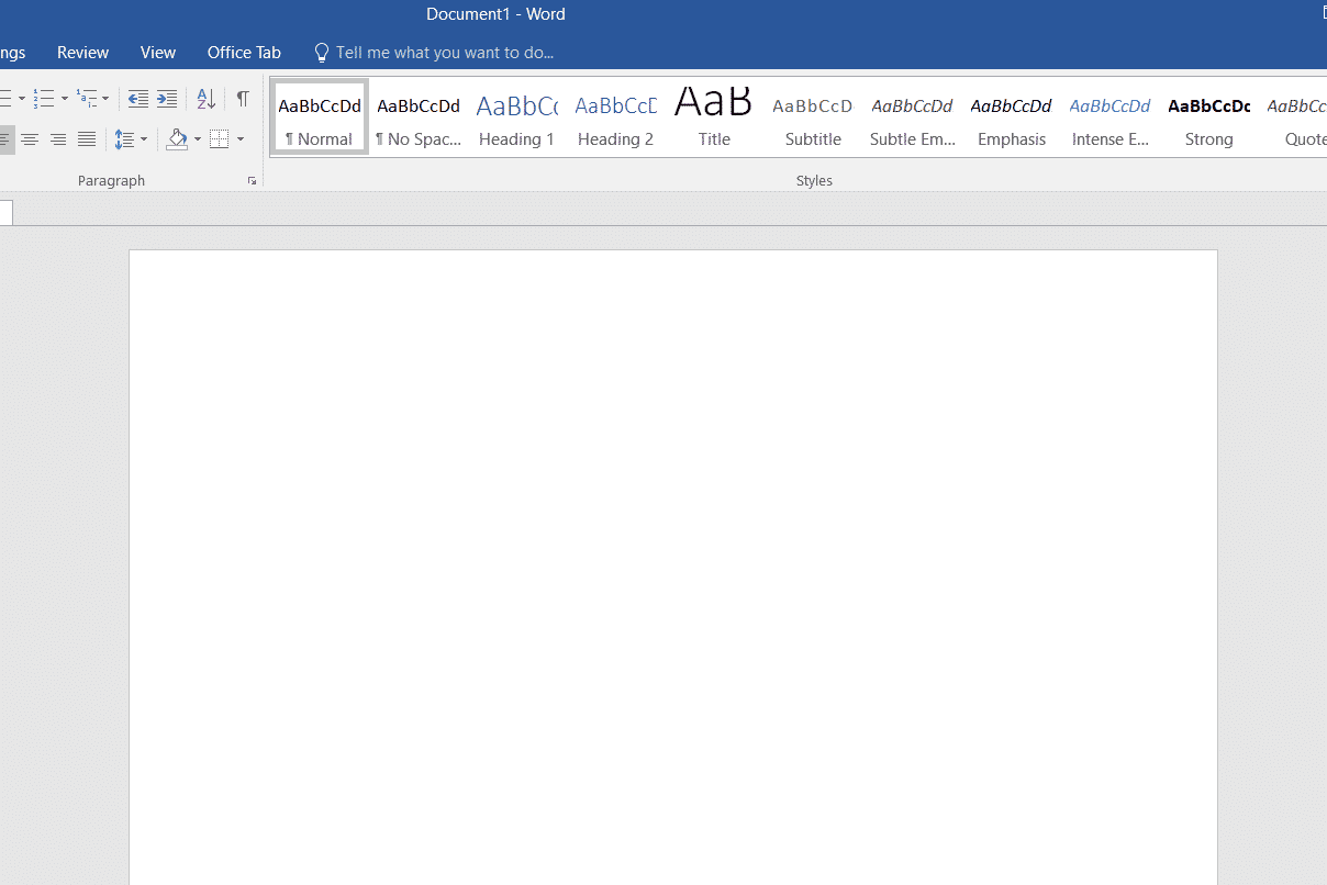 page vierge de Microsoft Word. Liste de toutes les touches de raccourci de l'ordinateur