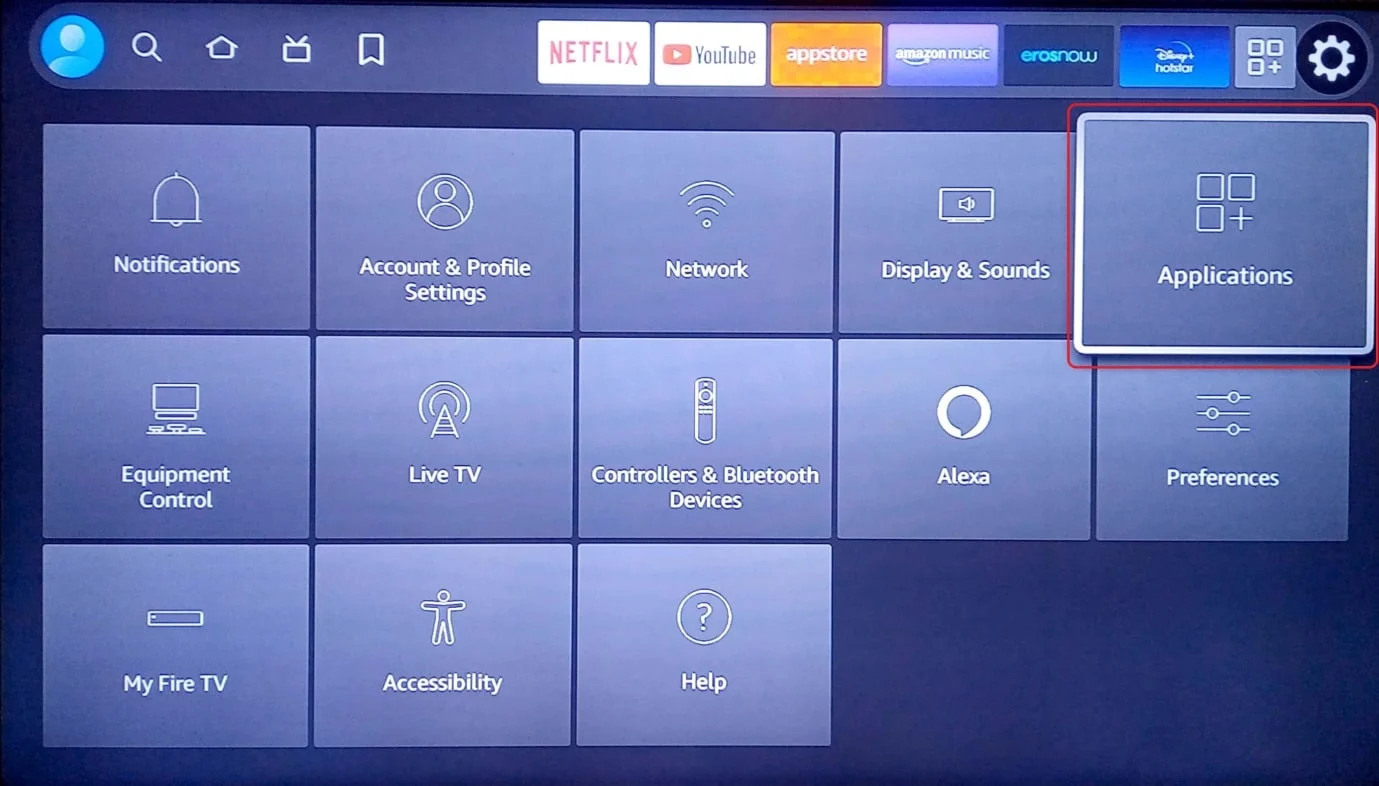 naciśnij na aplikacje w ustawieniach. Napraw powolny problem z Amazon Fire Stick