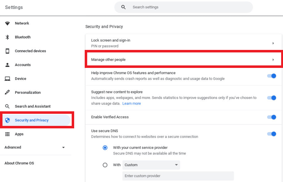 보안 및 개인 정보 보호 섹션에서 다른 사람 관리를 클릭하십시오 | 학교 크롬북에서 관리자를 우회하는 방법