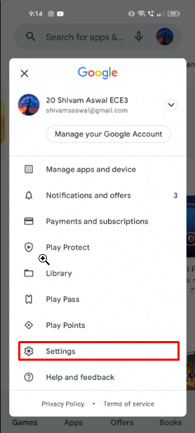 Toque la opción Configuración, debajo de la opción de configuración de Play Store.