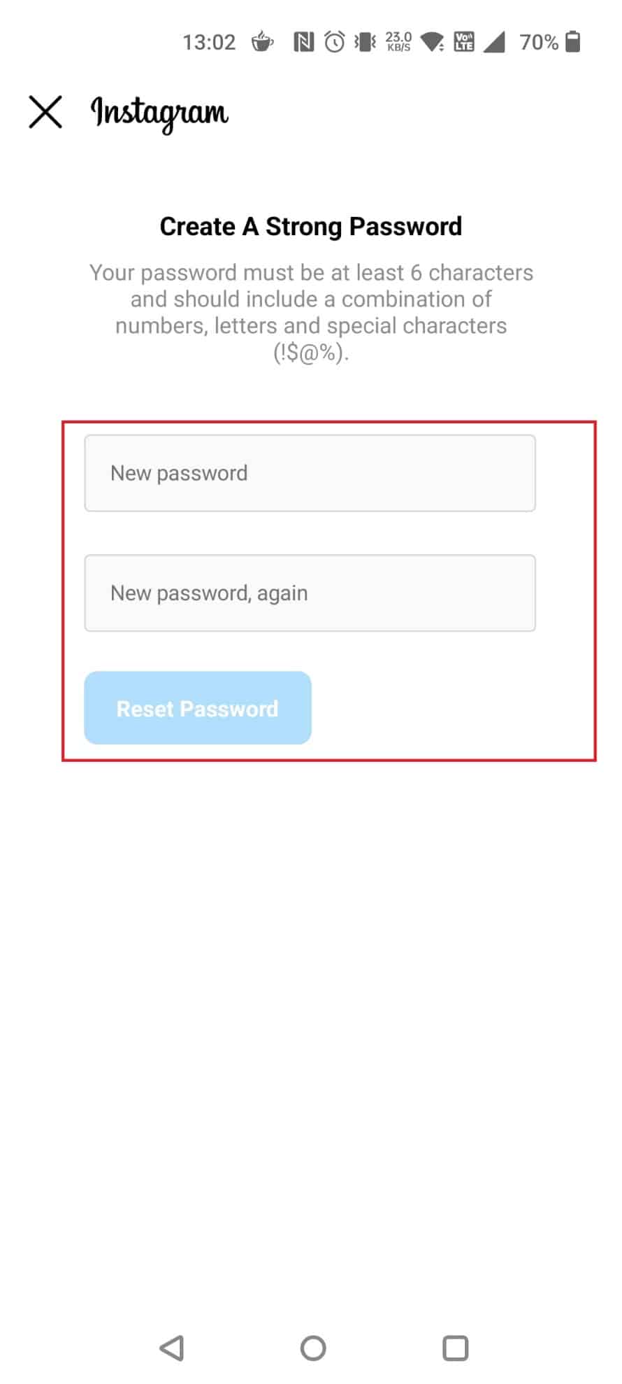 Entrez et ressaisissez un nouveau mot de passe. Appuyez sur Réinitialiser le mot de passe | Comment se connecter à Instagram sans numéro de téléphone ni e-mail