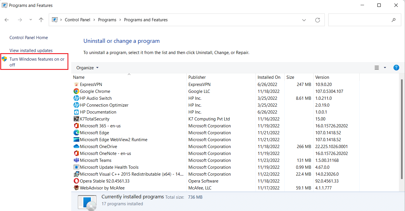 คลิกที่ เปิดหรือปิดคุณสมบัติ Windows แก้ไขไดรฟ์ที่แมป Windows 10 ไม่แสดงในโปรแกรม