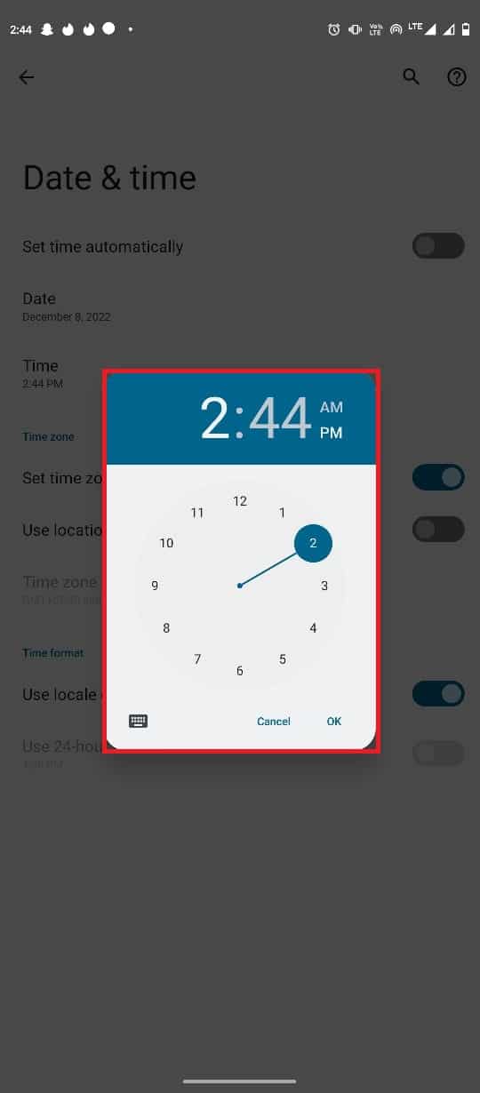 toque Hora y establezca la hora correcta en el reloj. Arreglar el formato de archivo de WhatsApp no ​​compatible con Android