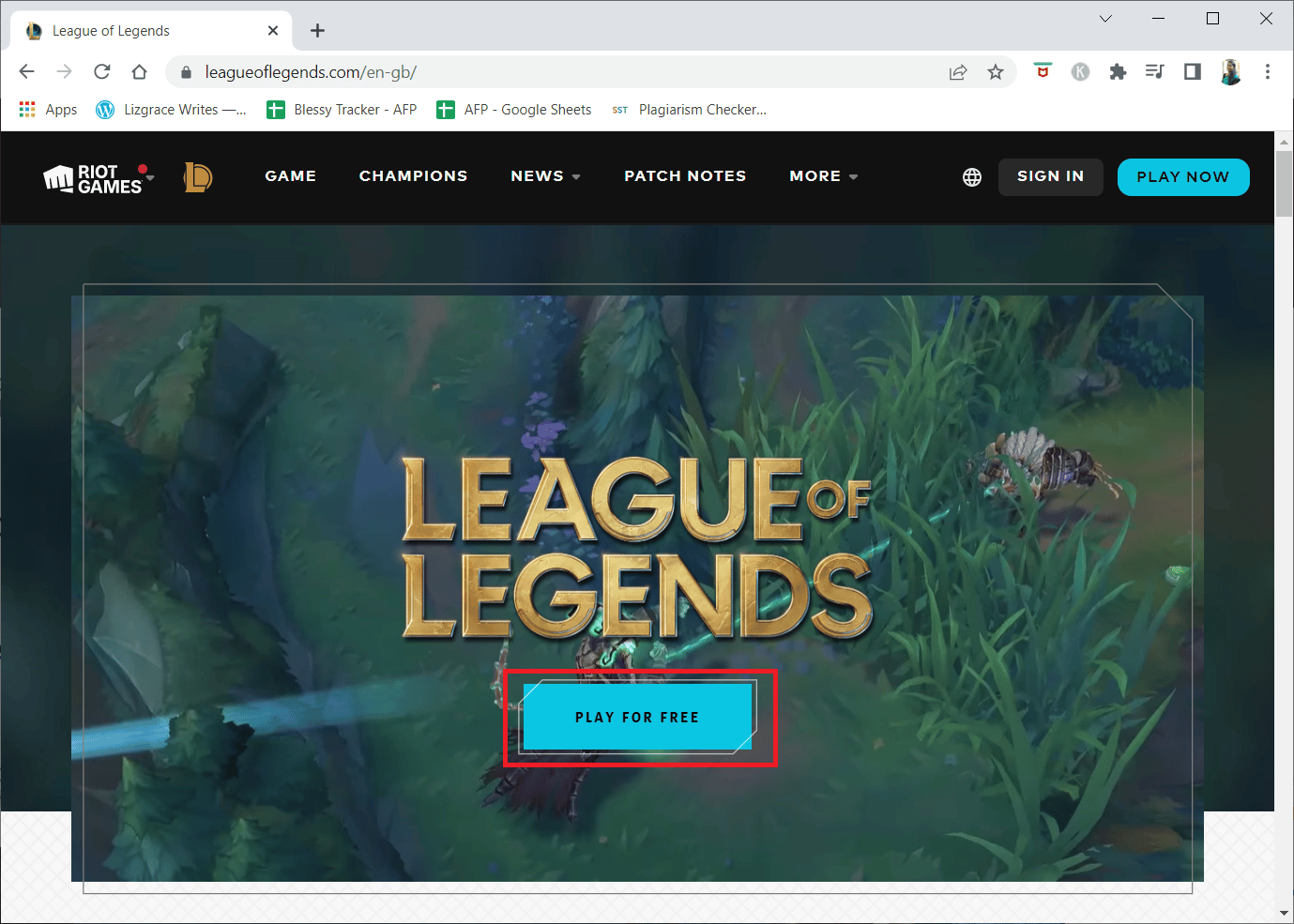 vá para a página de download do site oficial de League of Legends e clique na opção JOGAR DE GRAÇA