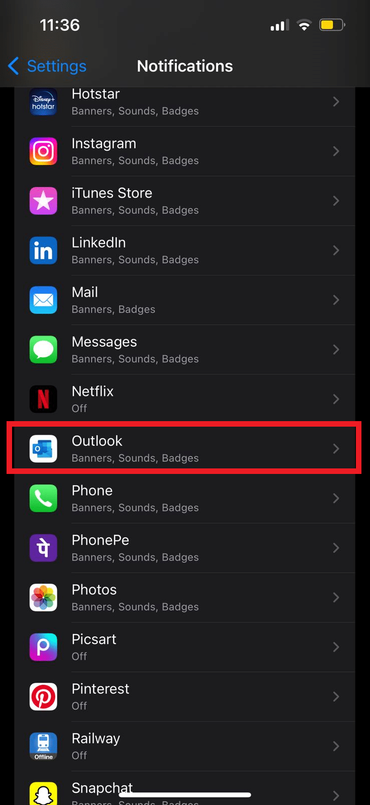 點擊 Outlook 應用程序圖標 | iPhone 上的 Outlook 應用程序日曆推送通知