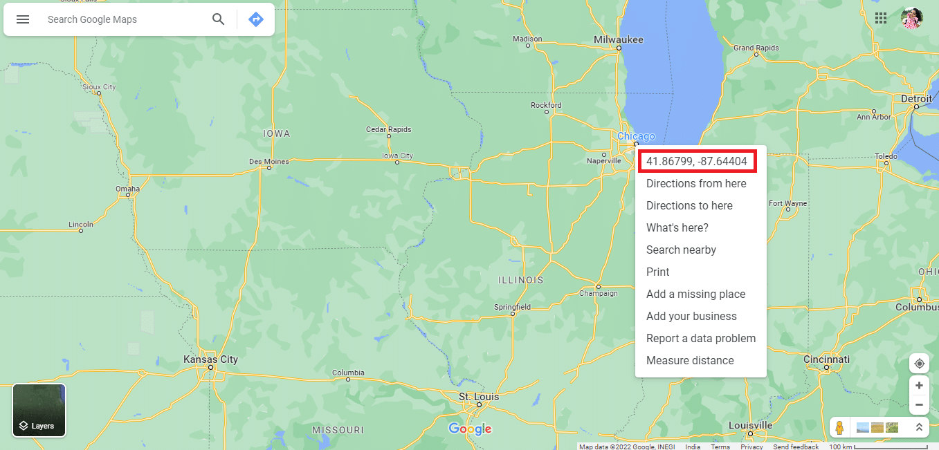 Annota le coordinate di Chicago in modo simile che sono 41.86799 e -87.64404 | punto a metà strada tra le città