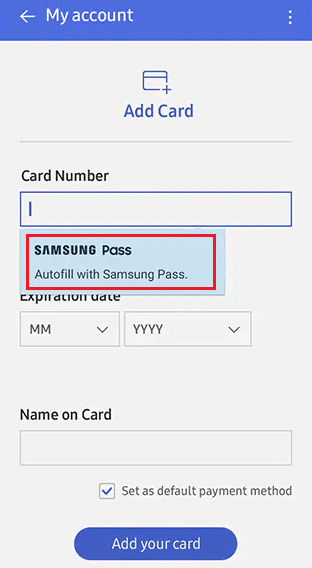 ในหน้าจอเข้าสู่ระบบ ให้แตะที่ป้อนอัตโนมัติด้วย Samsung Pass