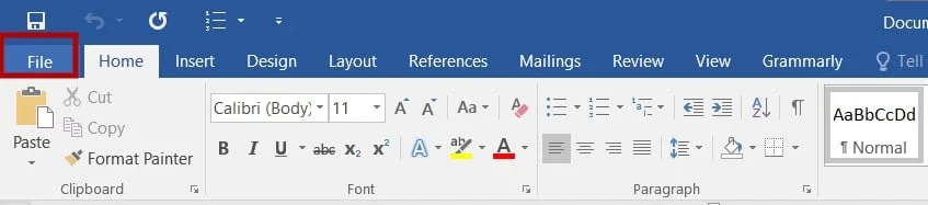 Откройте меню «Файл» в MS Word. Исправление ошибки Office 365 70003: ваша организация удалила это устройство