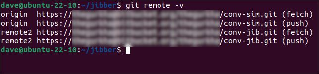 سرد المستودعات البعيدة باستخدام الأمر git remote -v