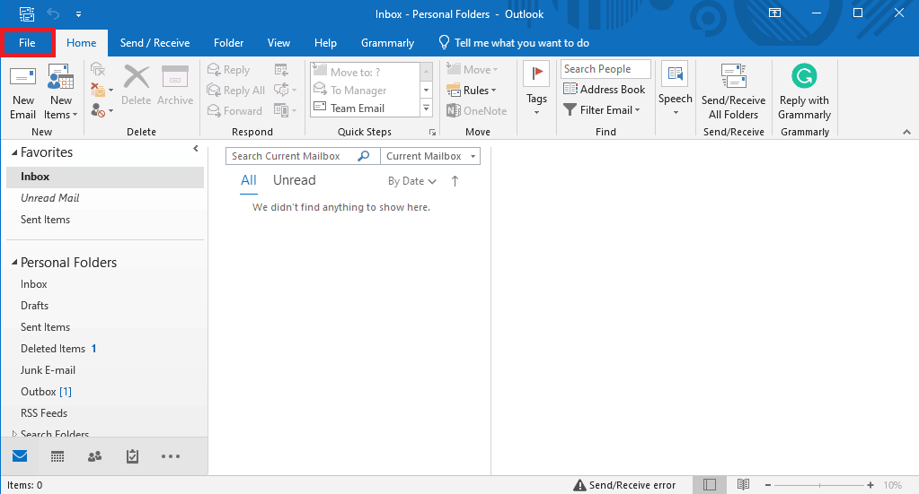 افتح Outlook وانتقل إلى ملف. إصلاح Outlook الإكمال التلقائي لا يعمل