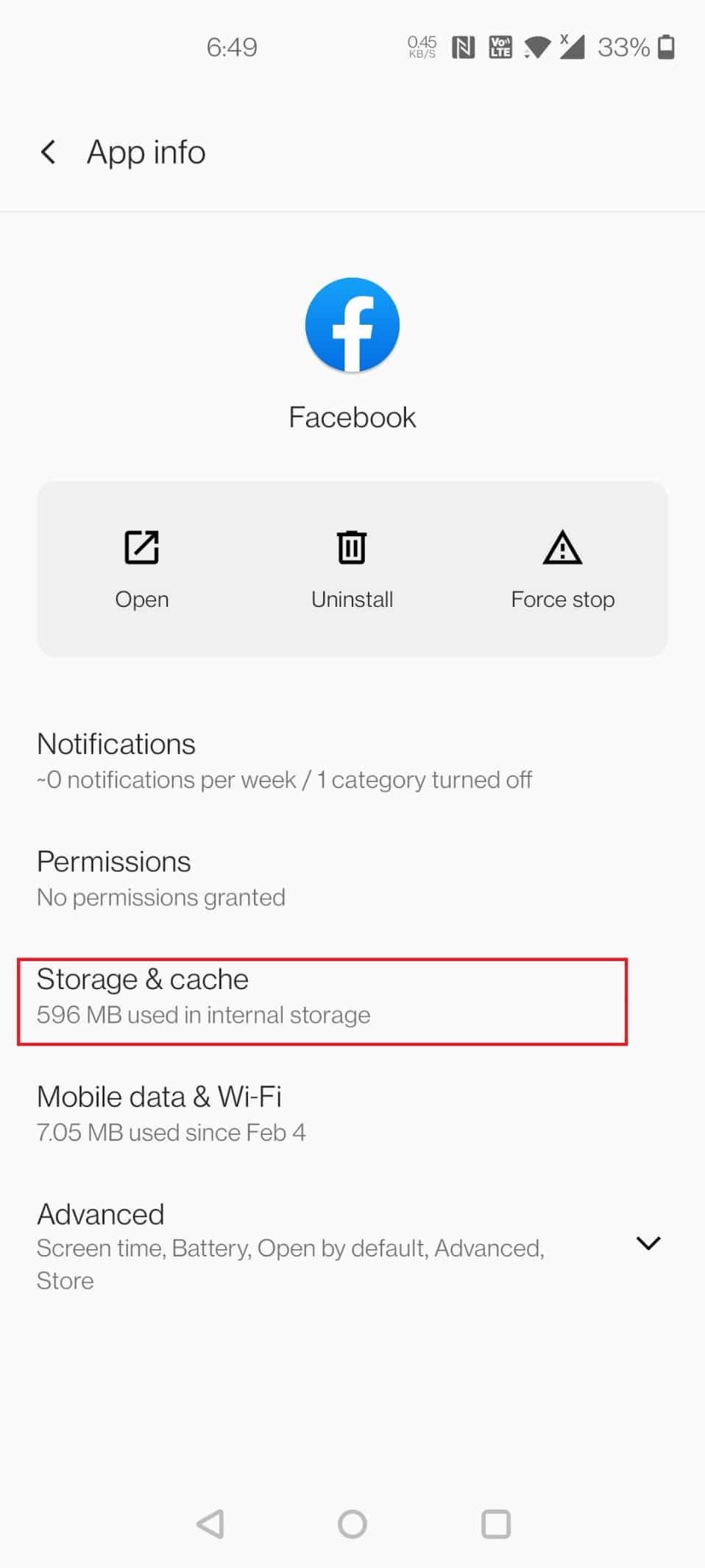 Appuyez sur Stockage et cache