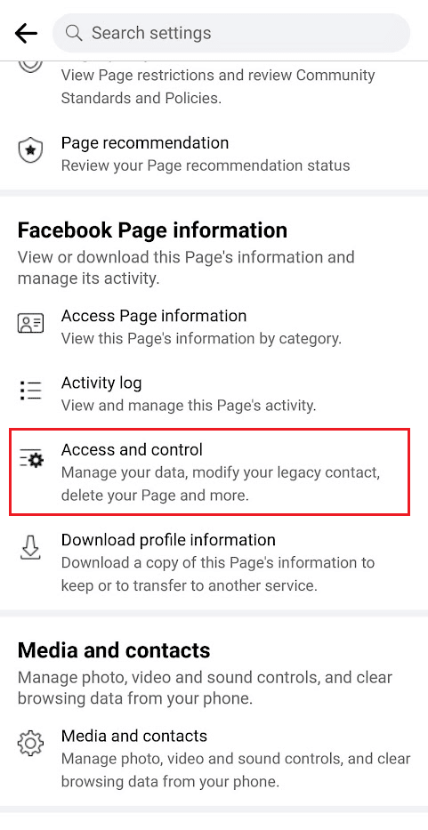 Deslice hacia abajo y toque Acceso y control desde la sección de información de la página de Facebook