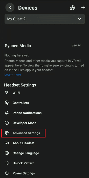 dotknij opcji Ustawienia zaawansowane w aplikacji Oculus